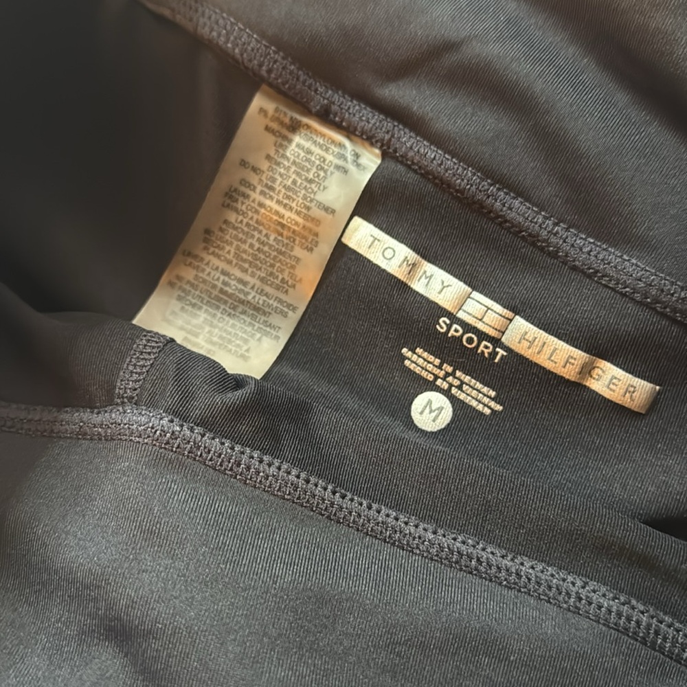 Tommy Hilfiger Sport Black Cropped Yoga Pants - Picture 2 of 4